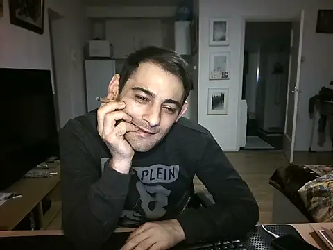 mihaimichael live XXX chat