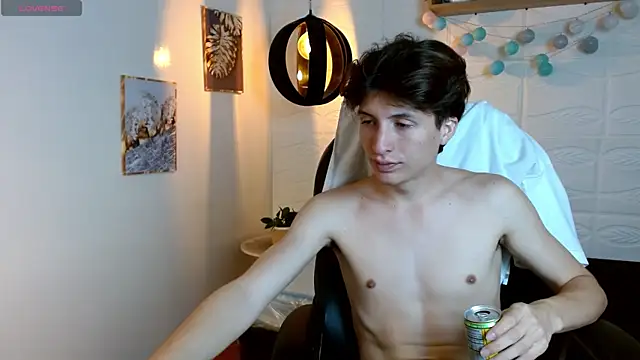 Marcoviolet Live XXX-chat
