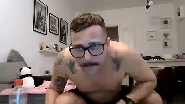 yanick931 라이브 XXX 채팅
