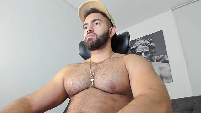 simonleon27 Live XXX-Chat