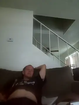 yourMasterisBored Chat XXX live