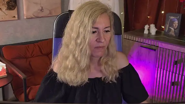 Chat XXX ao vivo de DonnaSmitth