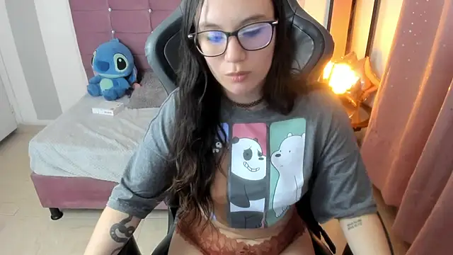 Wanda_sg élő XXX-chatje