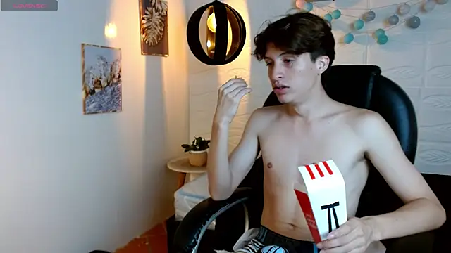 Marcoviolet Live XXX Chat