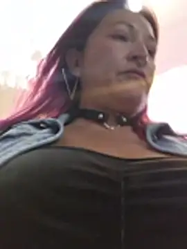 sophie_banger Chat XXX in diretta