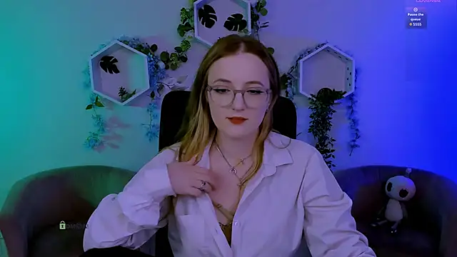 luna_berryy: онлайн-секс-чат
