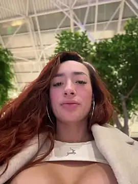 ariiel_ Live XXX Chat