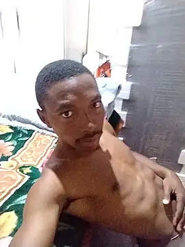 alphamale25 live XXX chat