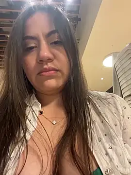 Chat XXX en directo de Iam__Cristal