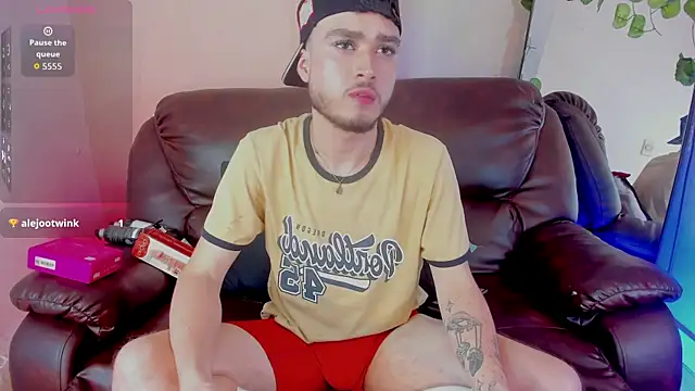 Chatroom XXX en direct de Salvattore_Muller