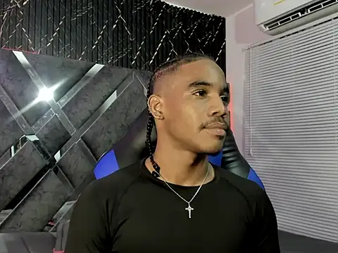 axel_silva4's Live XXX Chat