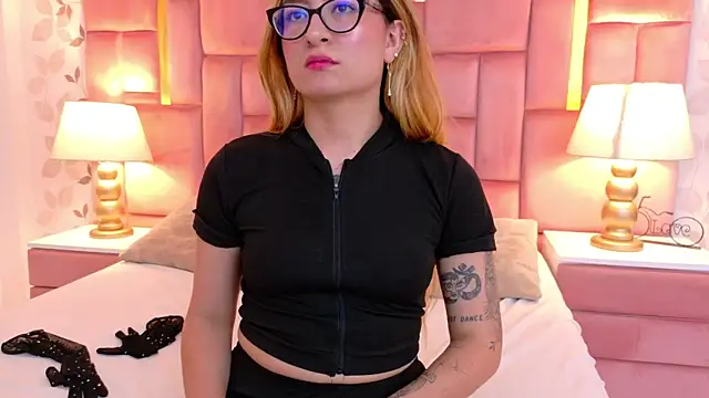 Онлайн чат XXX LiahRose_