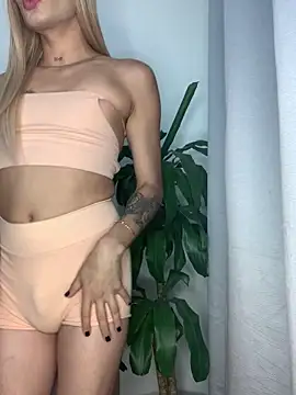 amanda_rous Adlı Modelin Canlı XXX Sohbeti