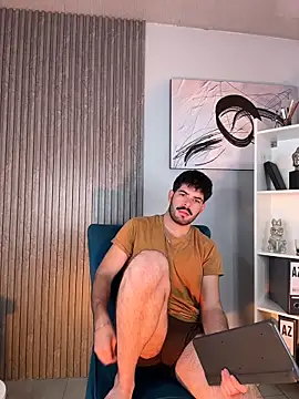 DomBoy_ Adlı Modelin Canlı XXX Sohbeti