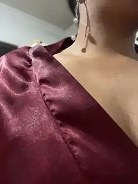 Arianna_Moore 现场XXX聊天