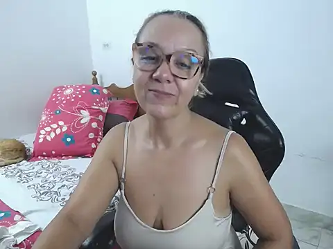 yeslluisa 라이브 XXX 채팅