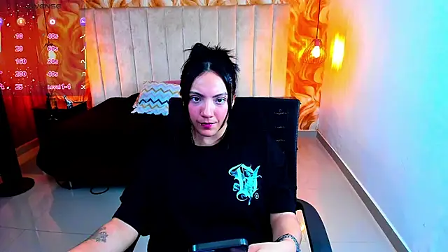 Chat +18 de miichael_black ao vivo