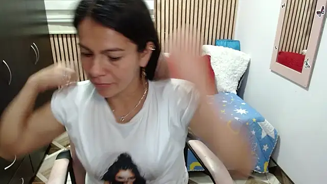 Czat XXX na żywo – camilavargas_
