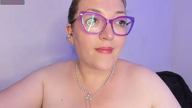 Naty_Mature_'s Live XXX Chat