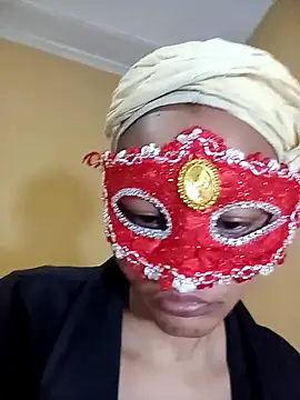 CaramelLesbianFemmXXX25's Live XXX Chat