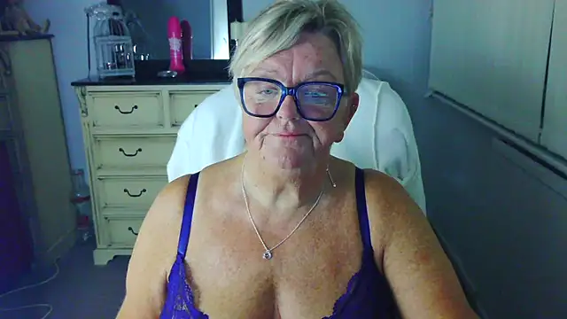 BridgetBlueEyes 라이브 XXX 채팅