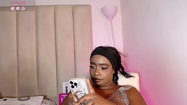 Britanymooree Live XXX-Chat