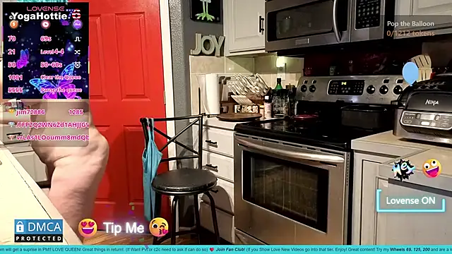 YogaHottie76's Live XXX Chat