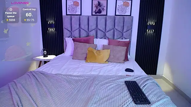 venus_999 Chat XXX in diretta