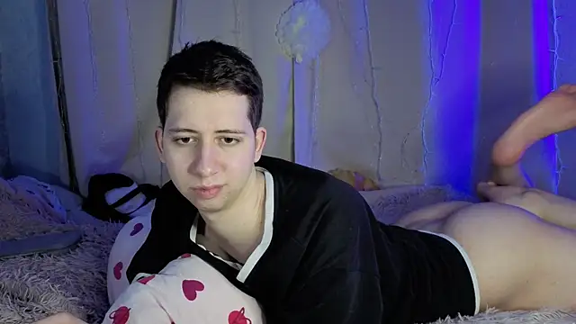 Онлайн чат XXX Timothy_Fox