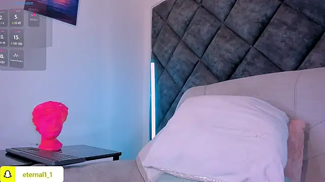 _Eternal_ Chat XXX live