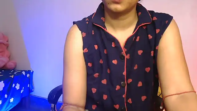 Chat XXX ao vivo de Cute-Hazel
