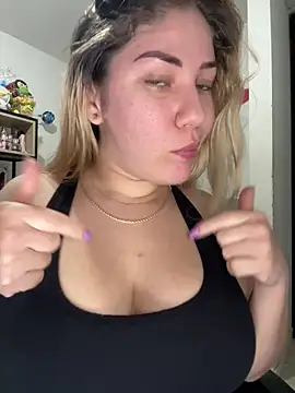 แชท XXX สดของ Celestedubois