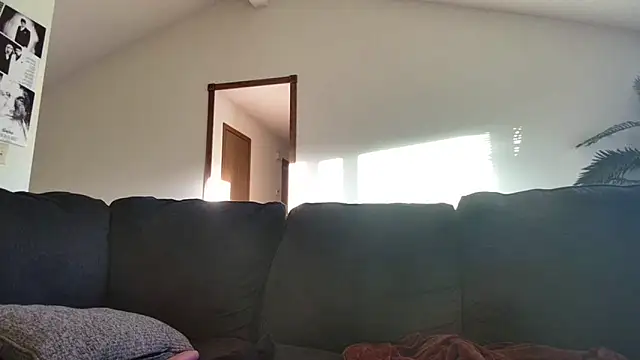 derekmontana2's Live XXX Chat