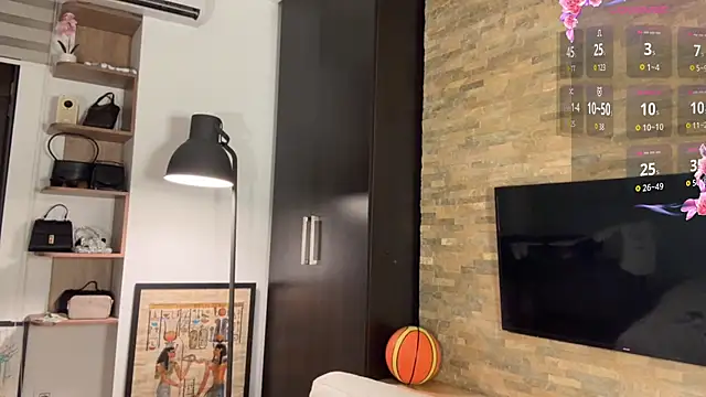 CeliaRossi – Naživo XXX chat