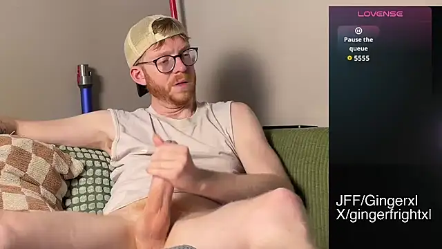 Gingerxl8's Live XXX Chat