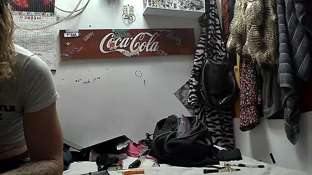 VanillaSnowcones Chat XXX in diretta