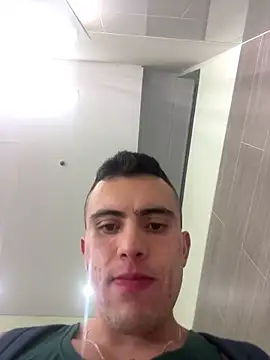 Chat +18 de LucasJewely ao vivo