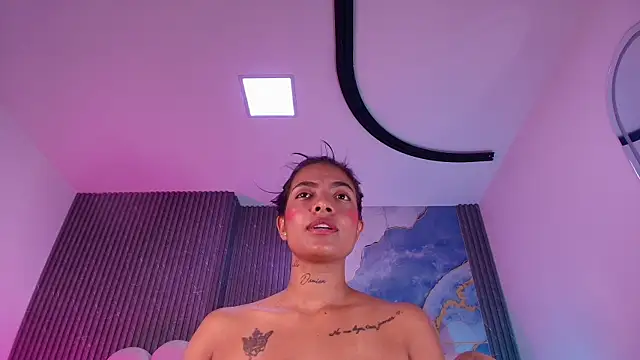 Živý XXX chat hot_dione