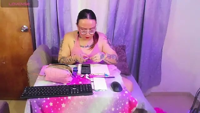 MiaYMolly Obrolan Langsung XXX