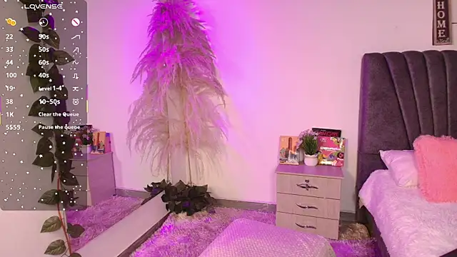 צ'אט XXX בשידור חי של miaoconell