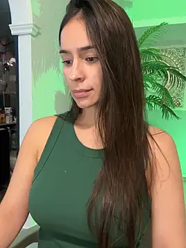 Czat XXX na żywo – Mau_White