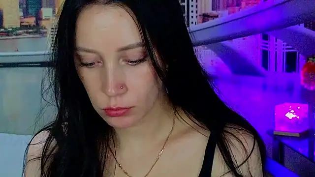 MonicaSweetx XXX чат на живо