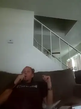 yourMasterisBored Шоу с уебкамера