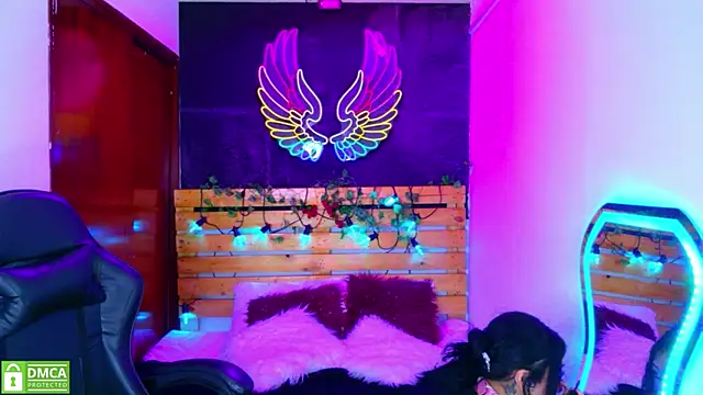 Chat XXX en directo de REDHOTTER_