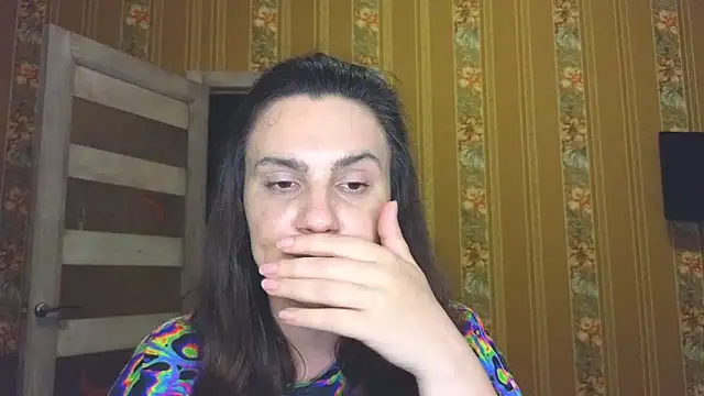 XXX chat uživo modela warm_pearl
