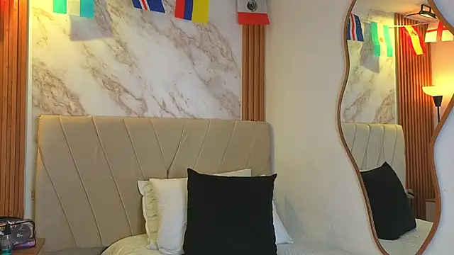 Živý XXX chat j_belle_