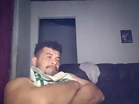 Chat +18 de tarra122 ao vivo