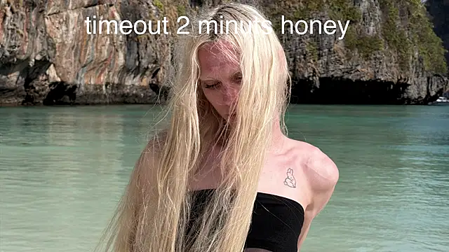 sindLy Live XXX Chat