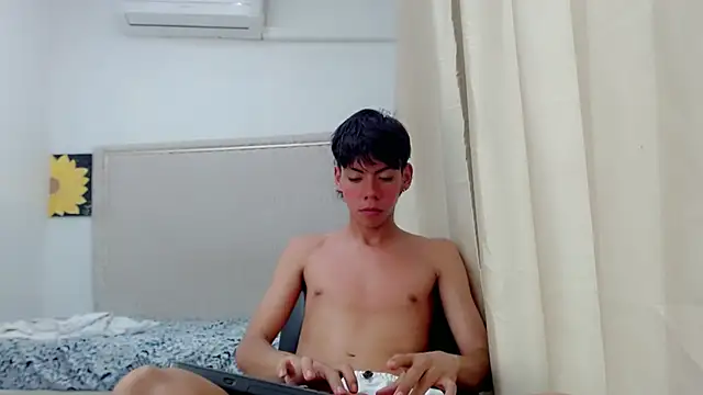 แชท XXX สดของ Liarr_
