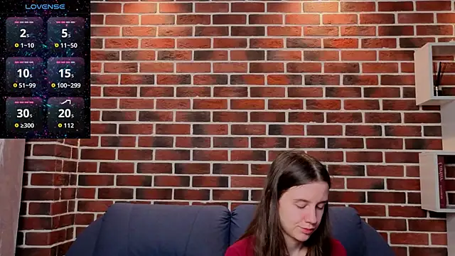 צ'אט XXX בשידור חי של MyrtaMcclaney